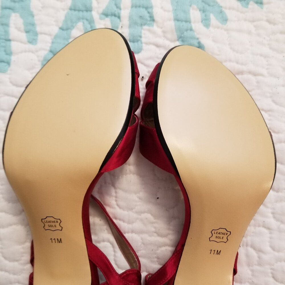 Shoes - Picture 4 of 4